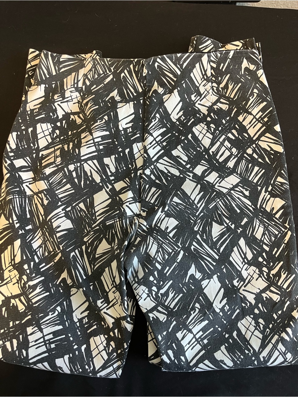 Zara Black and White Scribble Print Straight-Leg Pant - Large - Picture 7 of 7